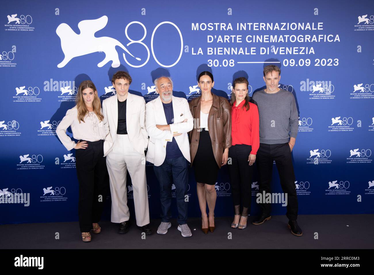 Lido Di Venezia, Italien. September 2023. Cecilia Steiner, Franz Rogowski, Giorgio Diritti, Valentina Belle, Noemi Besedes und Christophe Sermet nahmen am 80. Internationalen Filmfestival von Venedig am 7. September 2023 in Venedig Teil. © Foto: Cinzia Camela. Quelle: Live Media Publishing Group/Alamy Live News Stockfoto