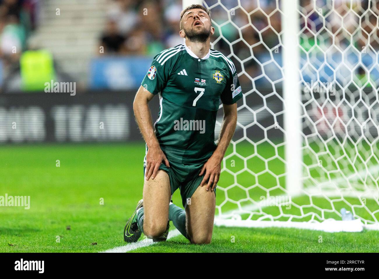 Der nordirische Conor McMenamin reagiert auf eine verpasste Chance beim UEFA Euro 2024 Qualifying-Spiel in der Gruppe H im Stozice-Stadion in Ljubljana. Bilddatum: Donnerstag, 7. September 2023. Stockfoto