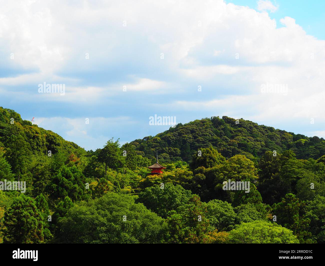 Kyoto, Japan - Tempel, Schreine, Märkte und Gärten in der alten imperialen Hauptstadt und dem kulturellen Herzen Japans Stockfoto