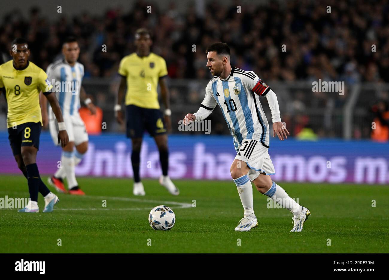 Buenos Aires, Argentinien. September 2023. BUENOS AIRES, ARGENTINIEN - SEPTEMBER 07: Lionel Messi von Argentinien während der ersten Qualifikationsrunde der FIFA-Weltmeisterschaft 2026 zwischen Argentinien und Ecuador im Estadio Mas Monumental Antonio Vespucio Liberti am 7. SEPTEMBER 2023 in Buenos Aires, Argentinien. (Foto: Diego Halisz/SFSI) Credit: Sebo47/Alamy Live News Stockfoto