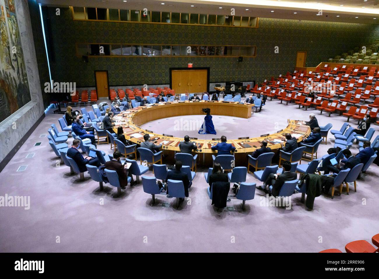220209 -- VEREINTEN NATIONEN, 9. Februar 2022 -- Foto vom 9. Februar 2022 zeigt eine Sitzung des UN-Sicherheitsrates zu Bedrohungen des Weltfriedens und der internationalen Sicherheit durch terroristische Anschläge im UN-Hauptquartier in New York. /Handout über Xinhua UN-SICHERHEITSRAT-TERRORANSCHLÄGE-TREFFEN LoeyxFelipe/UNxPhoto PUBLICATIONxNOTxINxCHN Stockfoto