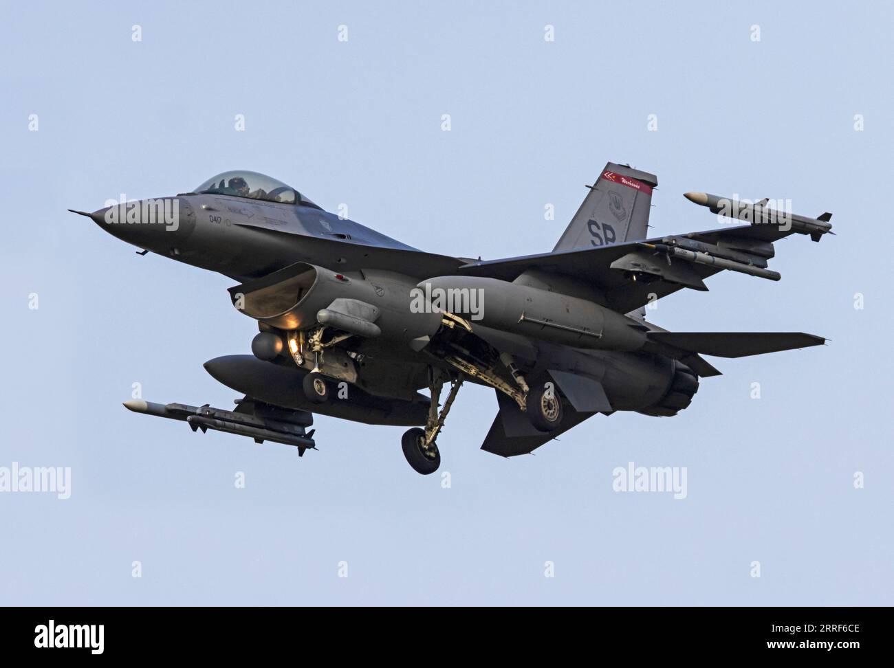 USAF F-16 Viper Fighter vom Luftwaffenstützpunkt Spangdahlem, Deutschland. Landung auf RAF Mildenhall im Rahmen der NATO-Operation „Cobra Warrior“, 6. September Stockfoto