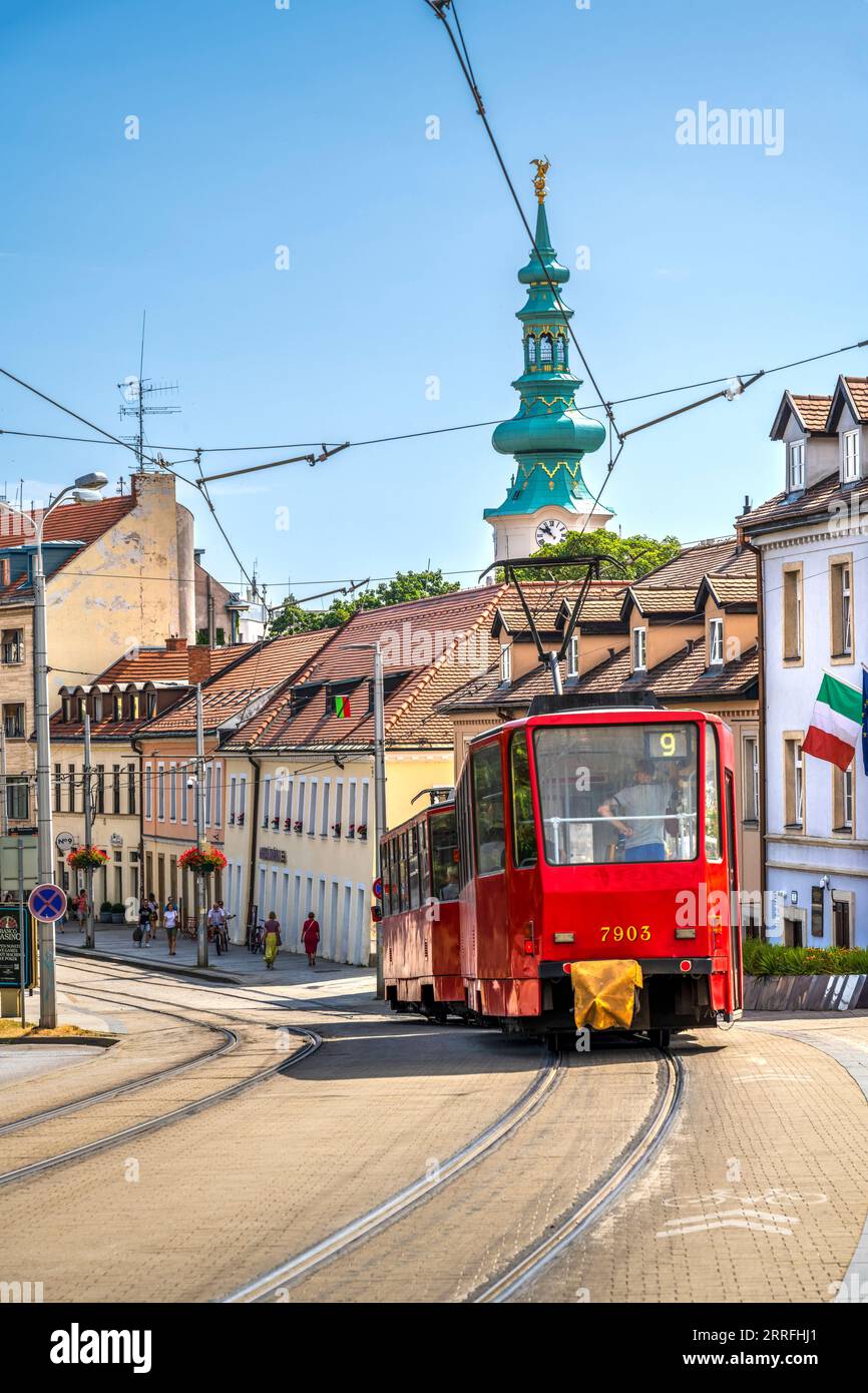 Straßenbahn in der Altstadt, Bratislava, Slowakei Stockfoto