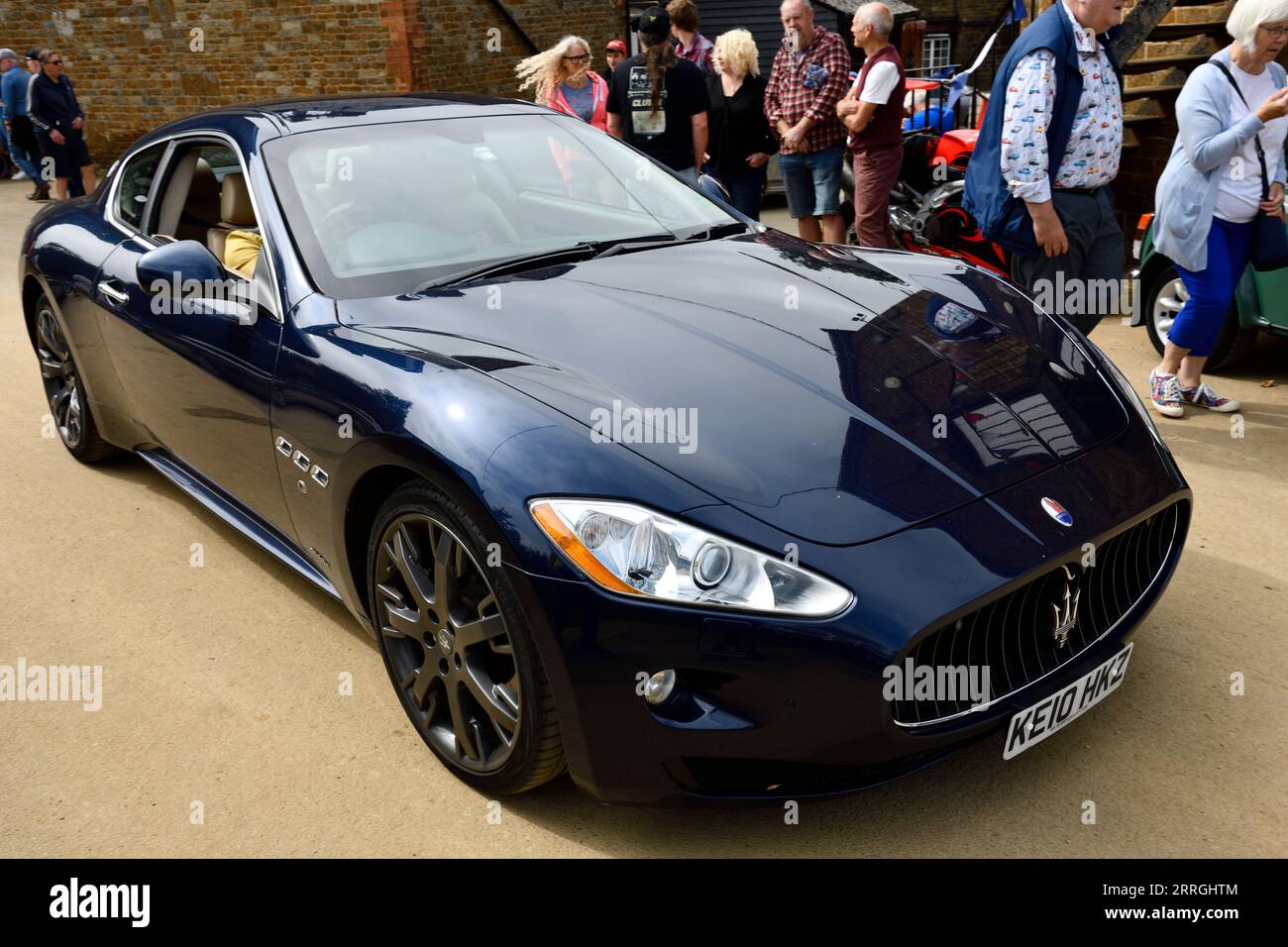 Cotswolds, Großbritannien. August 2023. Ankunft Hook Norton Brewery Classic Car Meeting Oxfordshire England uk. Stockfoto