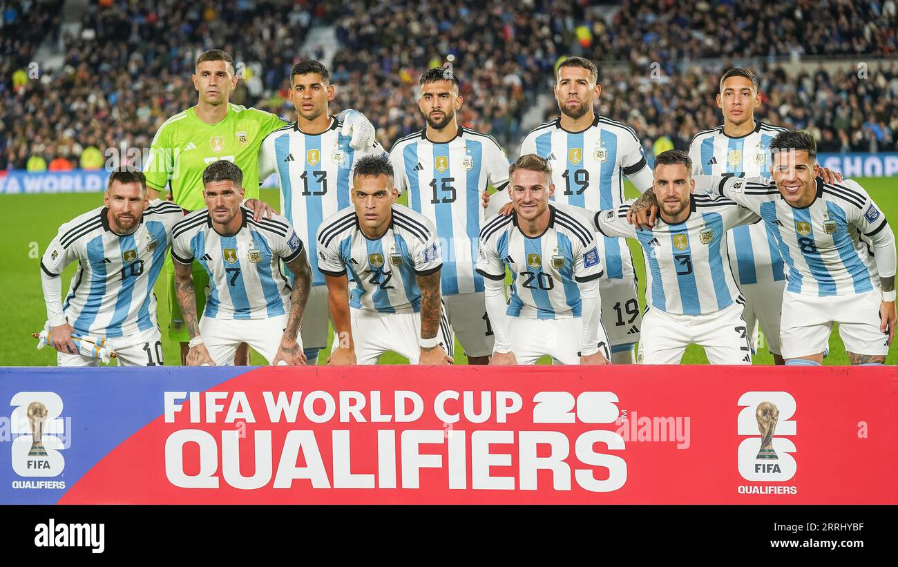 Buenos Aires, Argentinien. September 2023. Die argentinische Nationalmannschaft spielte während des Qualifikationsrunden-Spiels der FIFA-Weltmeisterschaft 2024 zwischen Argentinien und Ecuador am 7. September im Monumental Stadium in Buenos Aires. (Foto: Santiago Joel Abdala/pressinphoto/SIPA USA) Credit: SIPA US/Alamy Live News Stockfoto