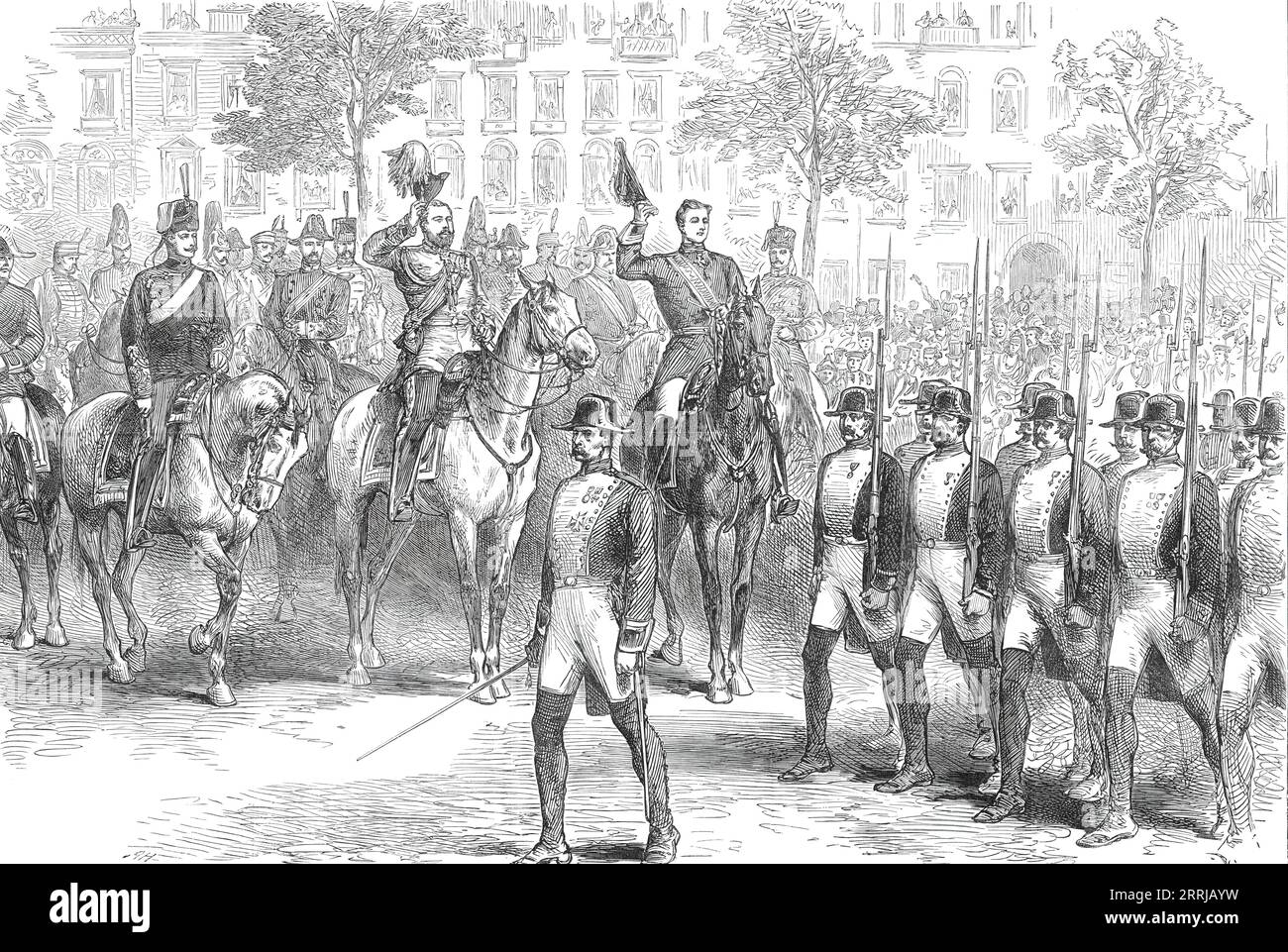 Review at Madrid Before the Prince of Wales and the King of Spain: The Guardia Civile Marching Past, from a Sketch by our special Artist, 1876. Der zukünftige König Eduard VII. Nimmt an einer „großen Überprüfung der Truppen“ Teil. Aus Illustrated London News, 1876. Stockfoto