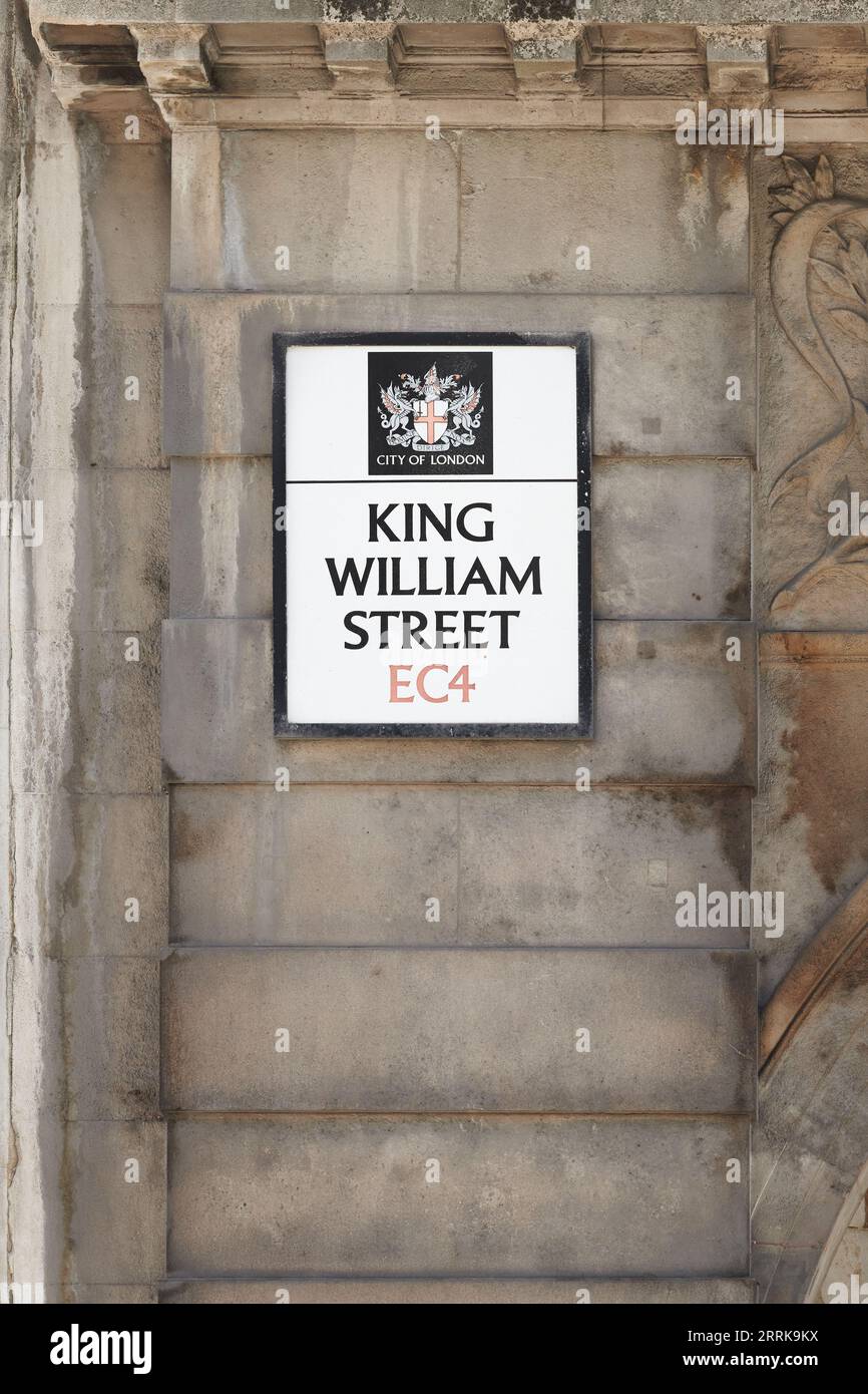 Straßenschild zur King William Street, EC4, City of London, England. Stockfoto