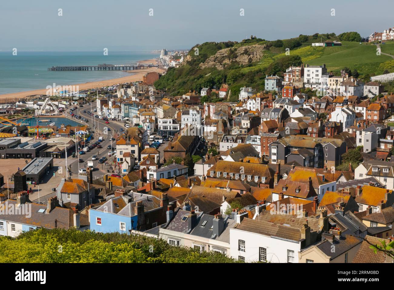 England, Sussex, East Sussex, Hastings, Blick auf die Stadt von East Cliff Stockfoto