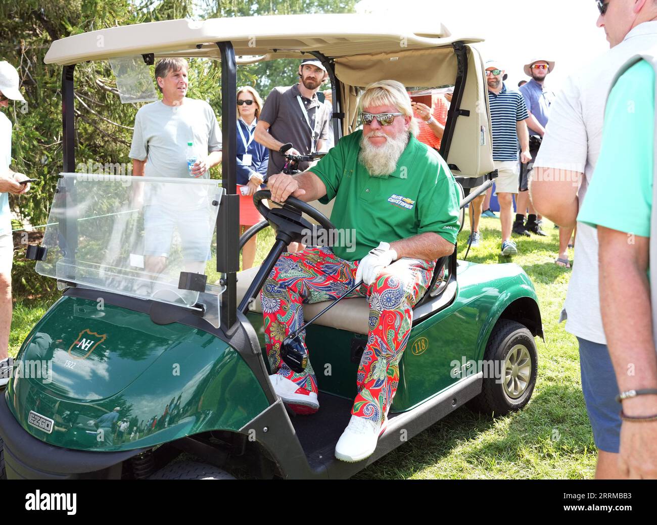 St. Louis, Usa. September 2023. Der Golfer John Daly zieht beim Ascension Charity Classic in St. Louis am Freitag, 8. September 2023. Foto von Bill Greenblatt/UPI Credit: UPI/Alamy Live News Stockfoto