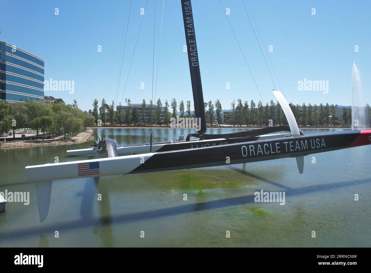 12.6.2022: Redwood Shores, Kalifornien: Luftaufnahme des Katamarans auf dem Oracle Campus, Redwood Shores, Kalifornien Stockfoto