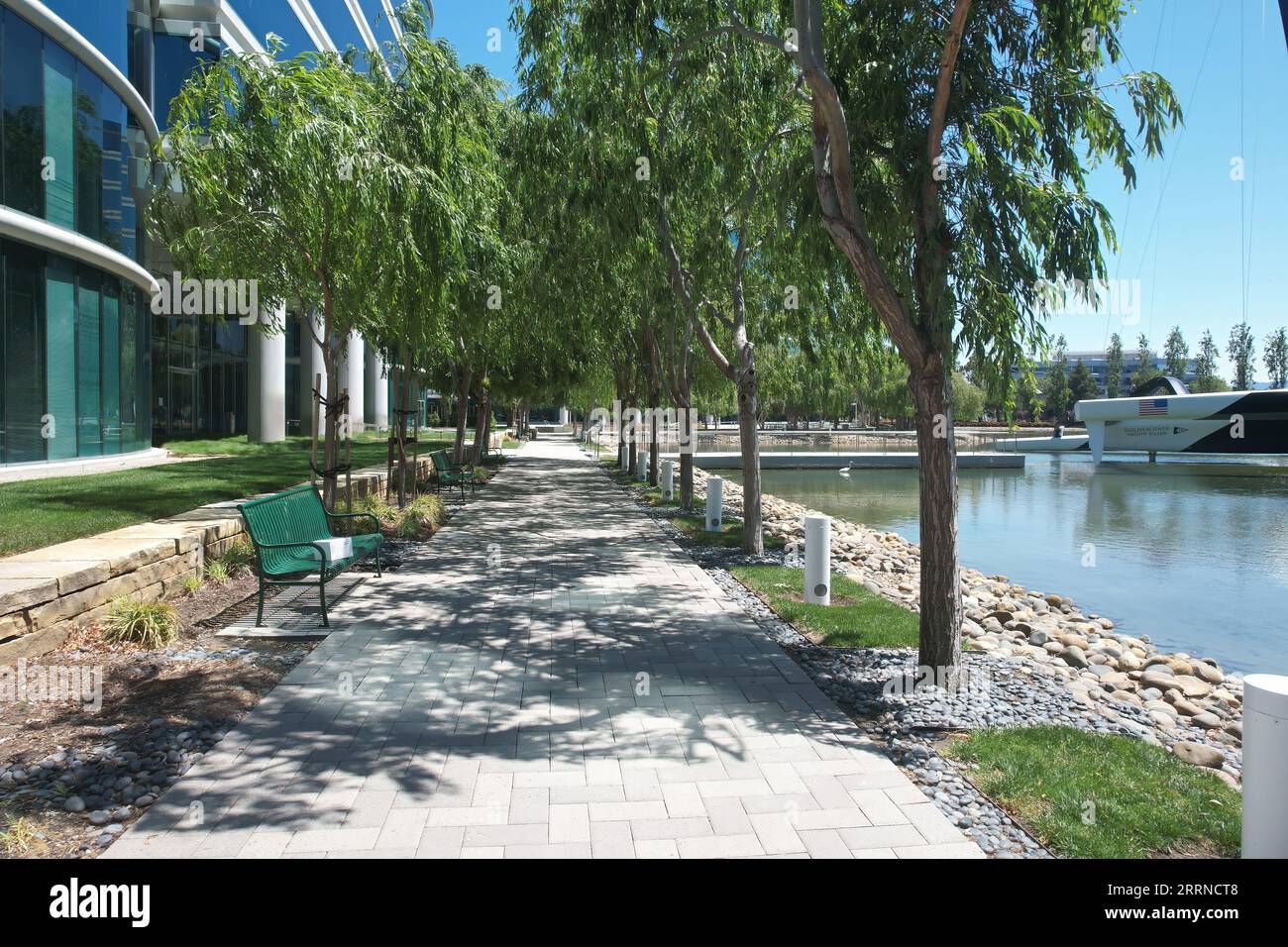 12.6.2022: Redwood Shores, Kalifornien: Luftaufnahme des Katamarans auf dem Oracle Campus, Redwood Shores, Kalifornien Stockfoto