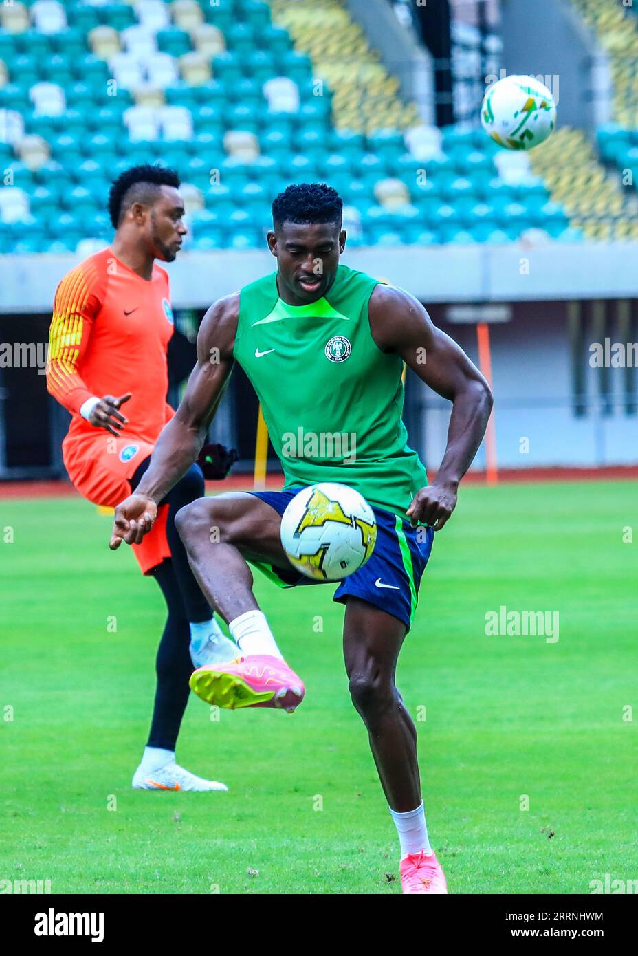 UYO, NIGERIA - 8. SEPTEMBER: Taiwo Awoniyi von Super Eagles während einer Trainingseinheit zur Vorbereitung auf die Qualifikation zum Afrikanischen Nationalpokal 2023 (A) Stockfoto