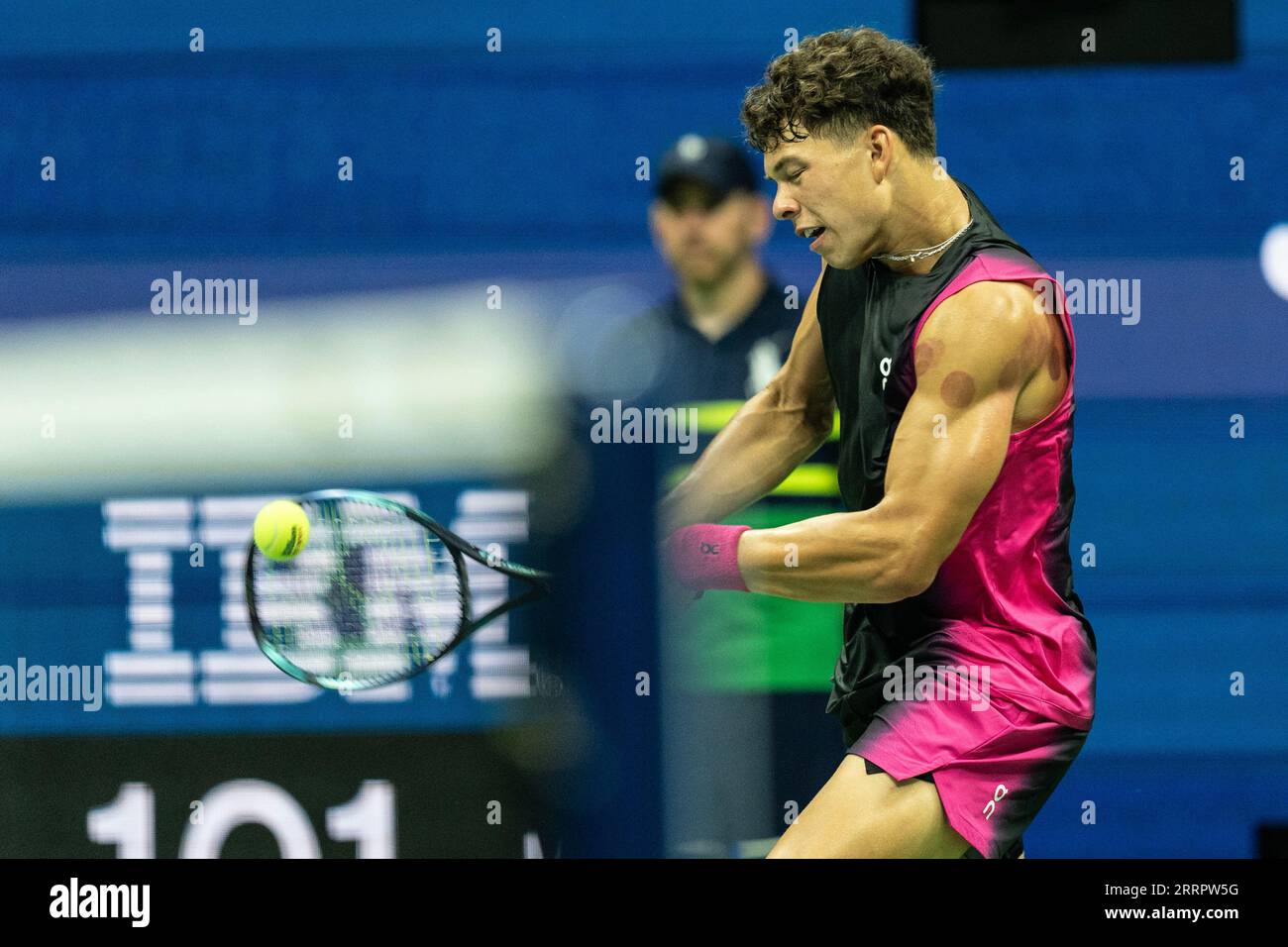 Ben Shelton aus den USA kehrt in der Halbfinalrunde gegen Novak