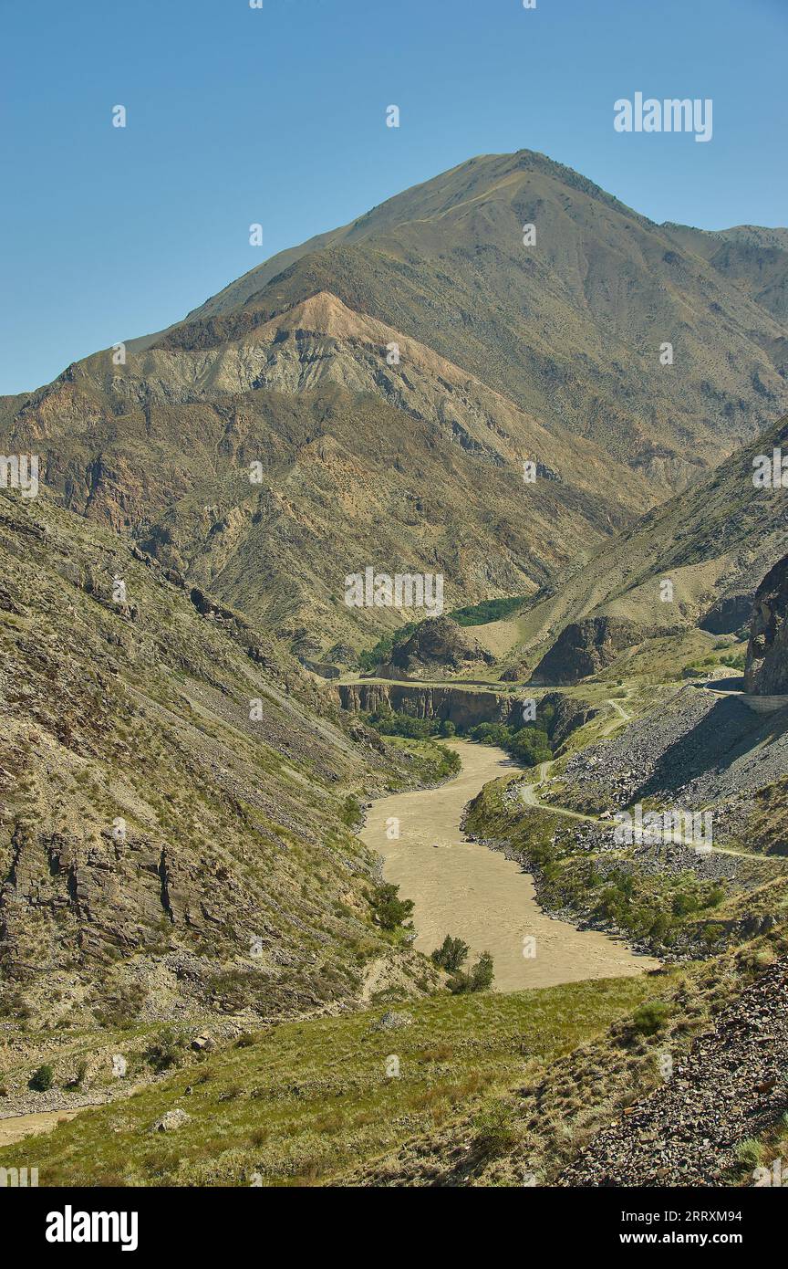 Neue Nord-Süd-Route, Canyon River Naryn, Kirgisistan. Stockfoto Neue Nord-Süd-Route, Canyon River Naryn, Kirgisistan. Stockfoto