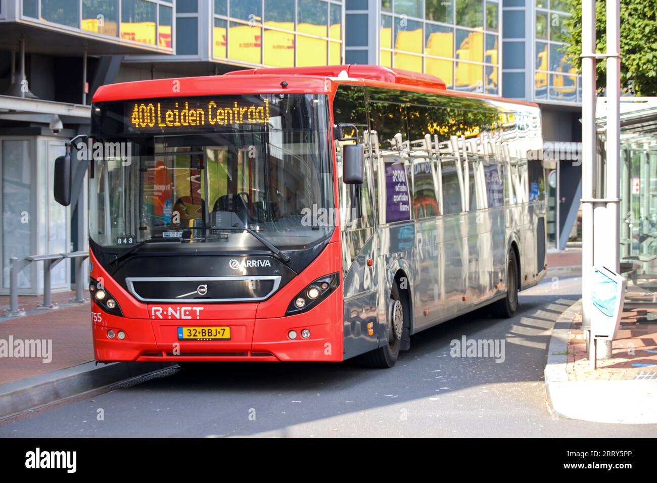 Der elektrische Volvo-Bus wird von Arriva in Zoetermeer, niederlande, betrieben Stockfoto