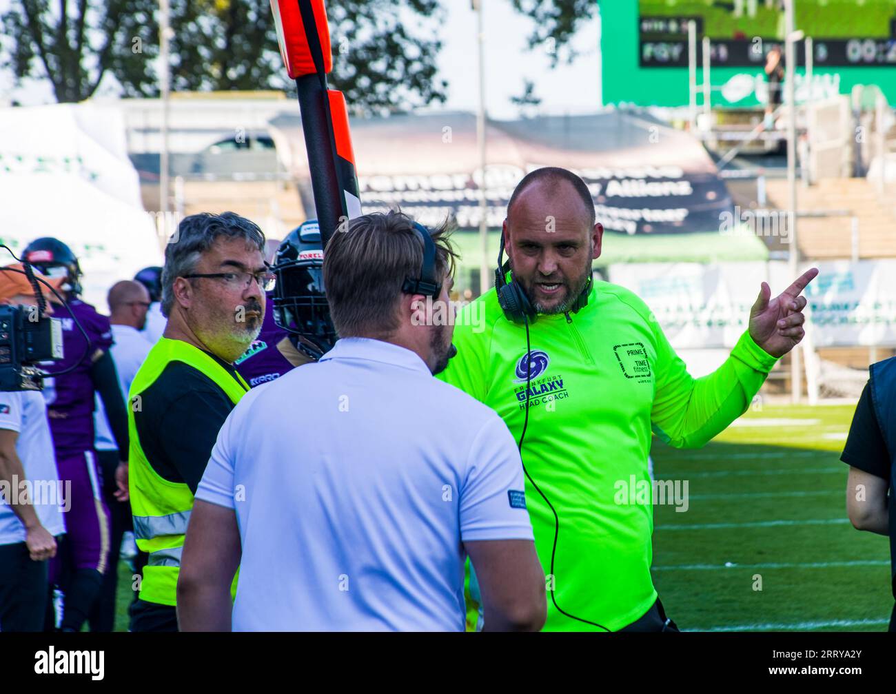 Frankfurt, Deutschland. September 2023. ELF/Playoff Game : Berlin Thunder in Frankfurt Galaxy am 09. September 2023, in der PSD Bank Arena, Frankfurt am Main, Deutschland, Frankfurt Galaxy/Re. Cheftrainer Thomas Kösling Credit: Frank Baumert/Alamy Live News Stockfoto