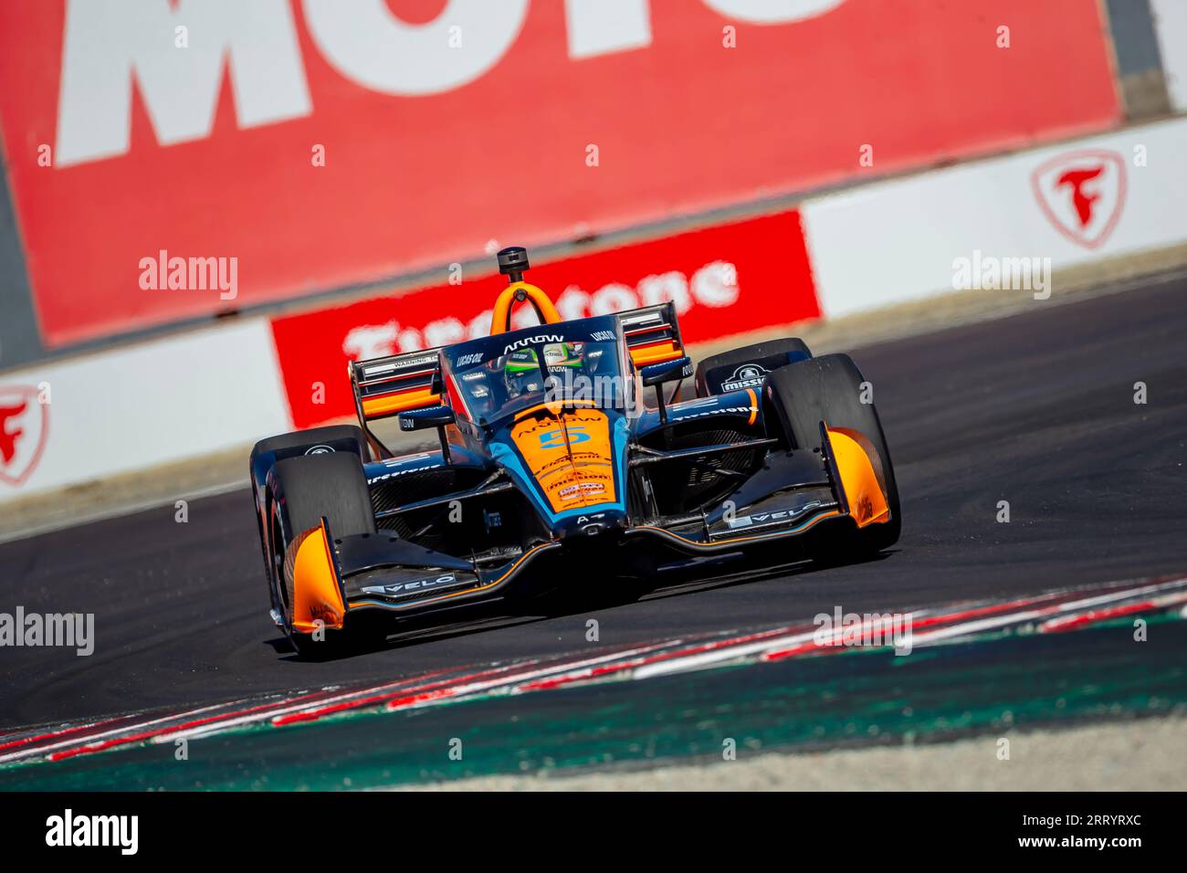 Monterey, KALIFORNIEN, USA. September 2023. Der INDYCAR-Fahrer PATO OWARD (5) aus Monterey, Mexiko, reist während einer Trainingseinheit für den Firestone Grand Prix von Monterey auf dem WeatherTech Raceway Laguna Seca in Monterey, KALIFORNIEN, durch die Kurven. (Bild: © Kenneth L Weisenberger Grindston/ASP) NUR REDAKTIONELLE VERWENDUNG! Nicht für kommerzielle ZWECKE! Stockfoto