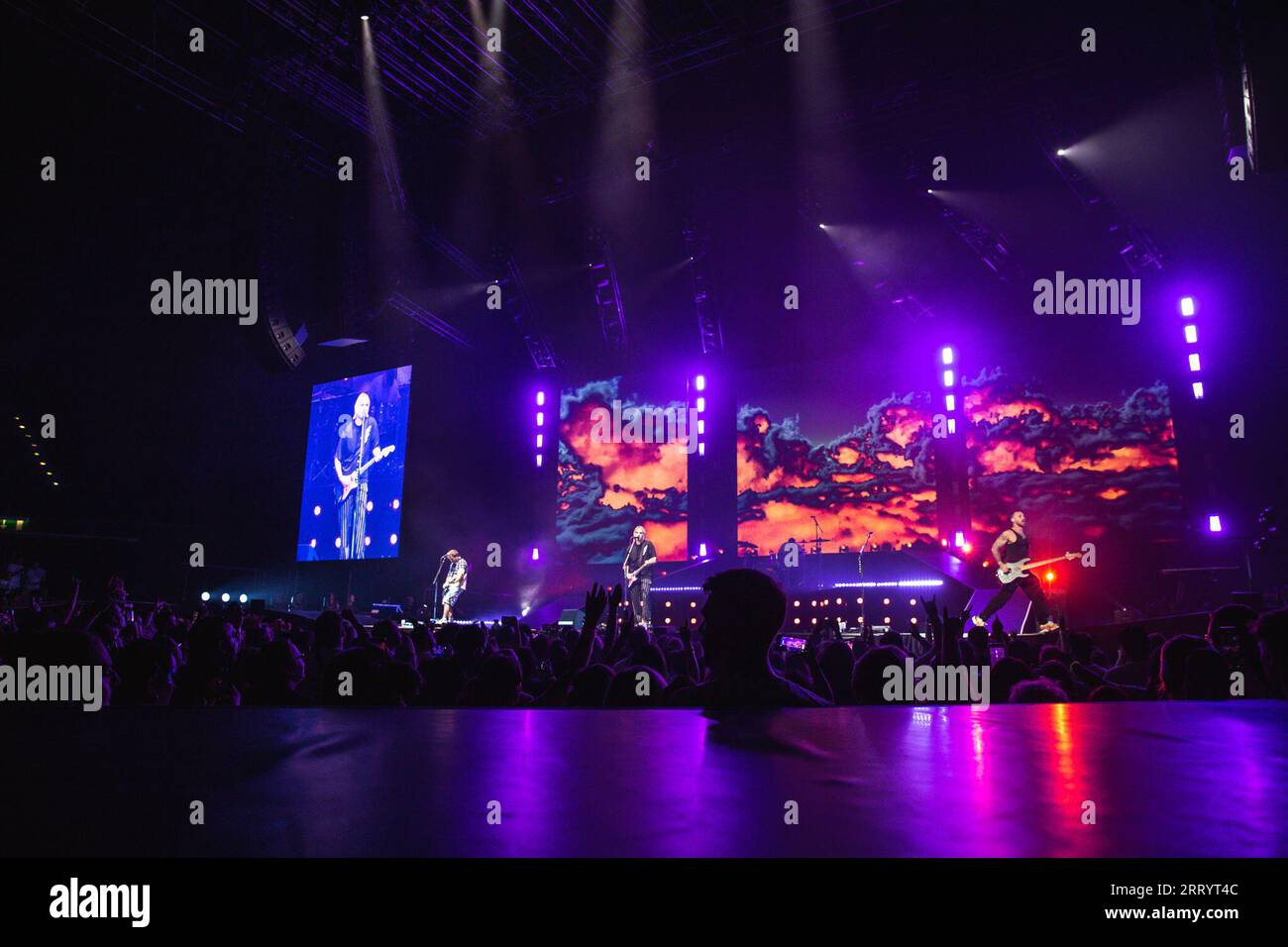 9. September 2023: James Bourne, Matt Willis und Charlie Simpson von der britischen Pop-Punk-Band â€˜Bustedâ€™ treten in der Birmingham Arena auf ihrer 20th Anniversary Tour 2023 auf (Credit Image: © Myles Wright/ZUMA Press Wire) NUR REDAKTIONELL! Nicht für kommerzielle ZWECKE! Stockfoto