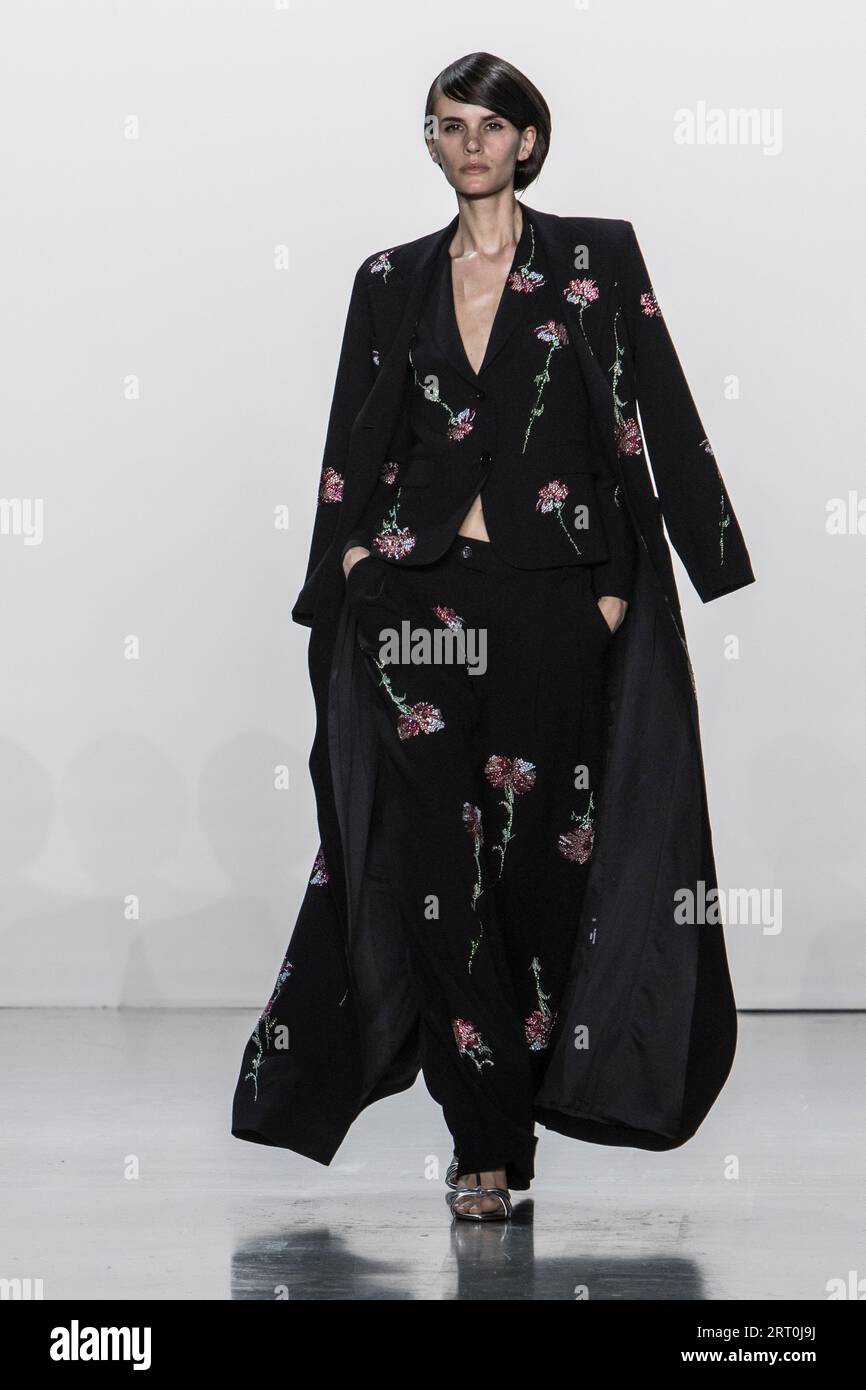 New York, USA. 8. September 2023 - New York, USA - Libertine Spring Summer 2024 Runway bei der New York Fashion Week. Foto: Rudy K Credit: rudy k/Alamy Live News Stockfoto