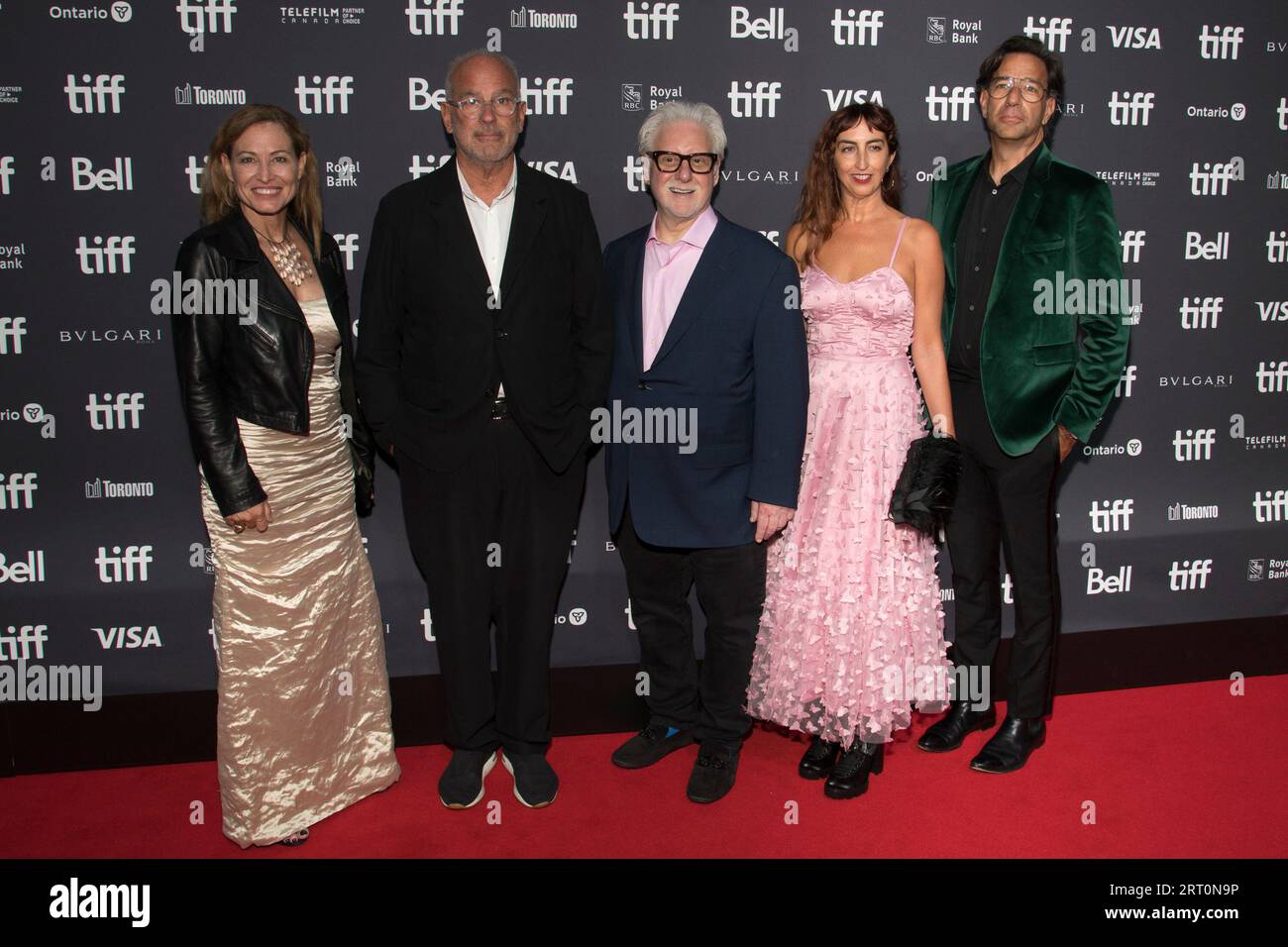 Toronto, Kanada. September 2023. Von links nach rechts: Meredith Bennett, Jon Kamen, Frank Scherma, Caryn Capotosto und Dave Sirulnick nehmen an der Premiere „Lil NAS X: Long Live Montero“ während des Toronto International Film Festival 2023 in der Roy Thomson Hall Teil. Quelle: SOPA Images Limited/Alamy Live News Stockfoto