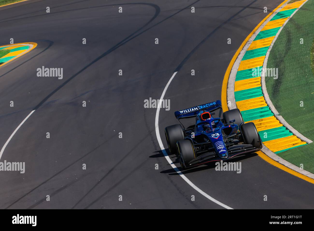 MELBOURNE, AUSTRALIEN, 9. APRIL: Alexander Albon aus Thailand fährt die Nummer 23 Williams FW44 Mercedes während des Trainings beim Australian Grand 2022 Stockfoto