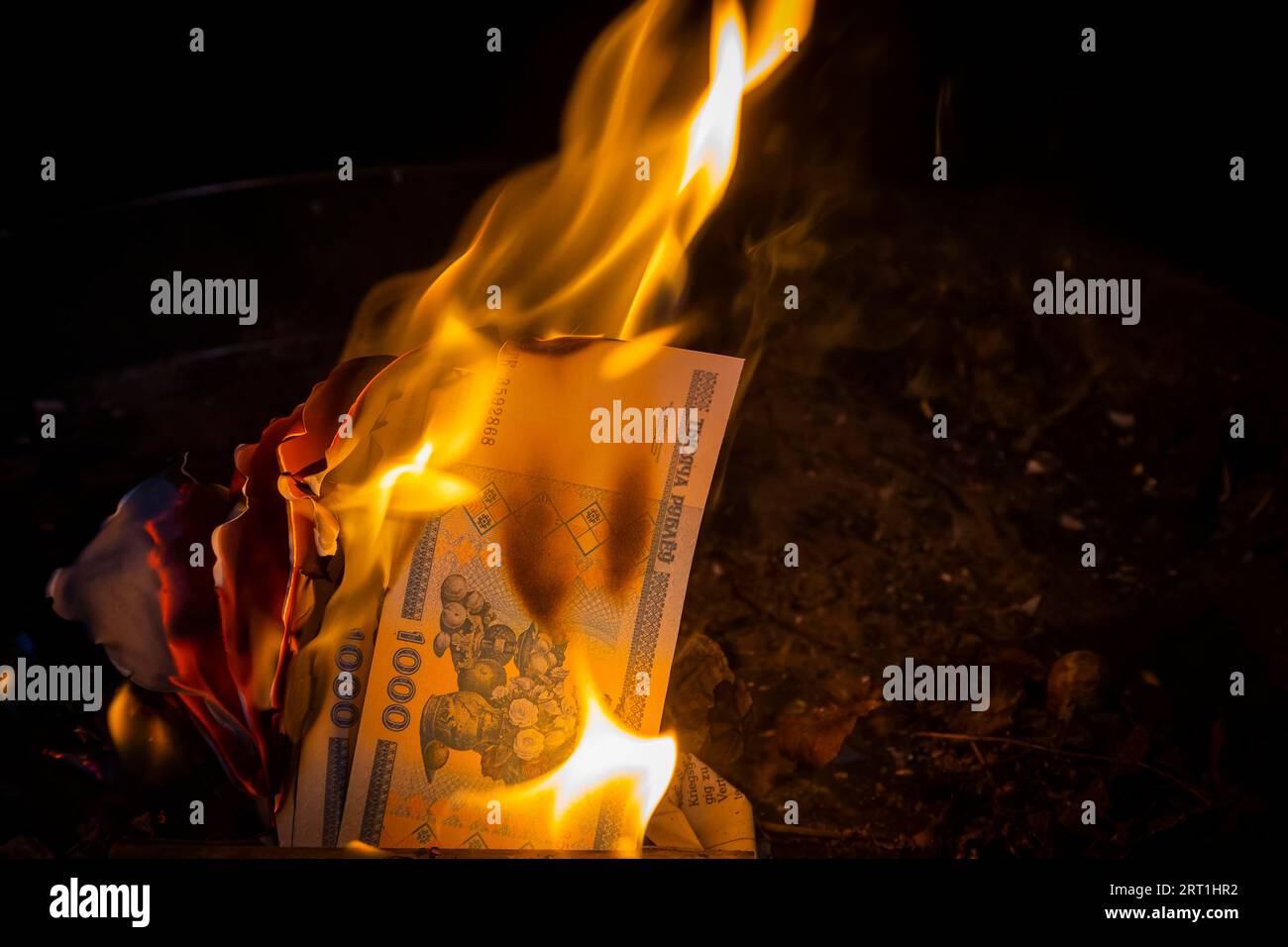 Symbolisches Bild des Wertverlustes aufgrund der Ukraine-Krise Stockfoto