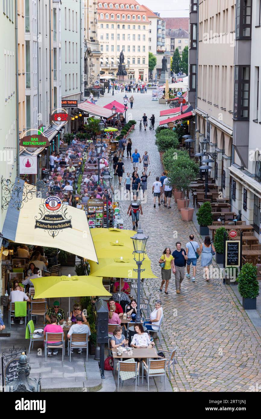 Langsam geht der Tourismus in Dresdens Hotspot Muenzgasse wieder auf Stockfoto