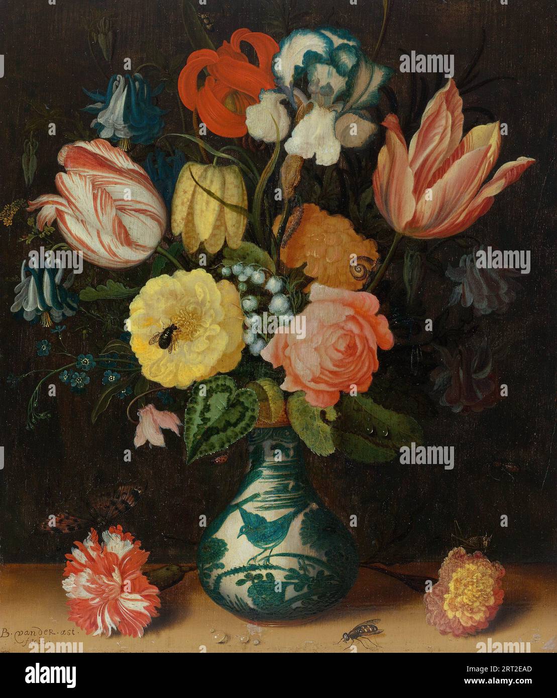 Stillleben mit Tulpen, Rosen und Nelken in einer Wan Li Porzellanvase mit Schmetterling und Insekten. Private Sammlung. Stockfoto