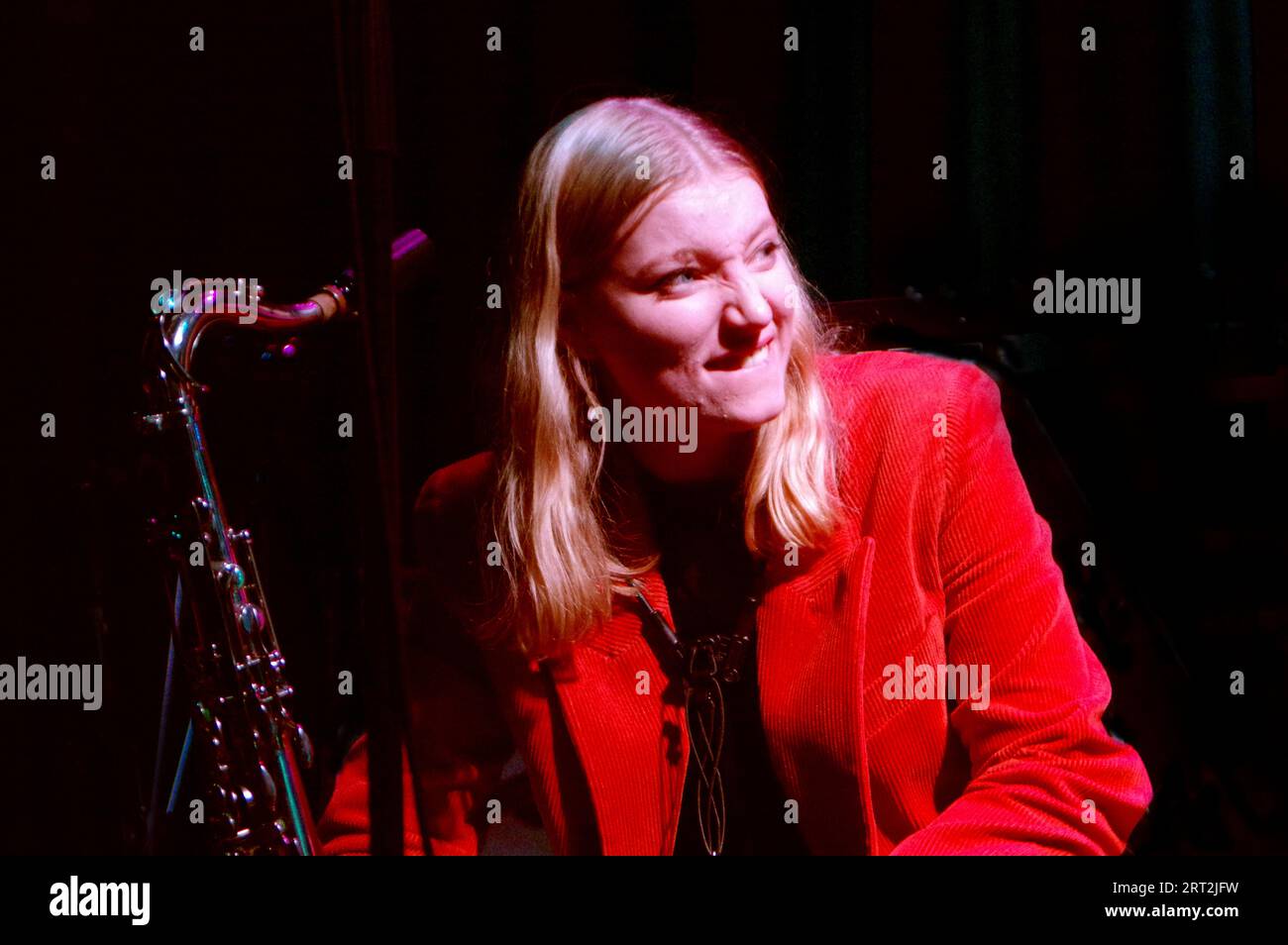 Emma Rawicz, Emma Rawicz Quintett, New Generation Jazz Festival Roadshow, Ropetackle Arts Centre, Shoreham by Sea, 8. Februar 2023. Stockfoto