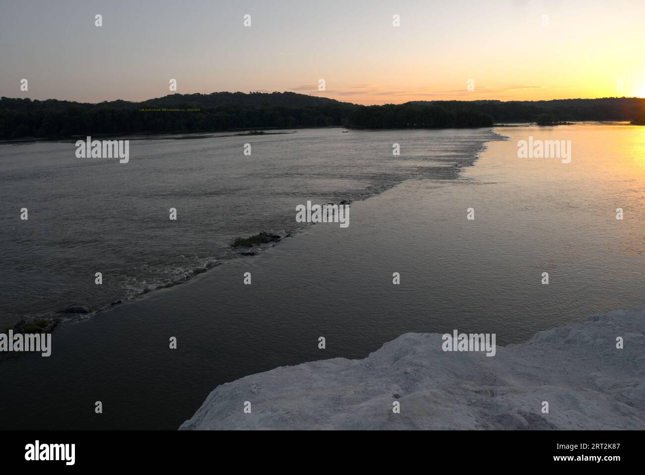 Blick auf den Susquehanna River von den White Cliffs of Conoy bei Sonnenuntergang in Pennsylvania Stockfoto