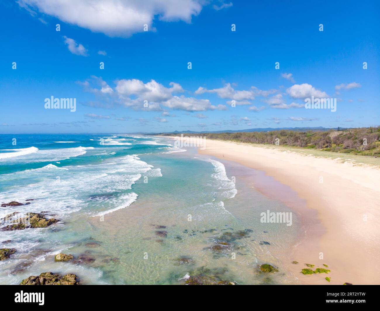 Ein spektakulärer Blick in Richtung Cabarita Beach vom Hastings Point in New South Wales, Australien Stockfoto