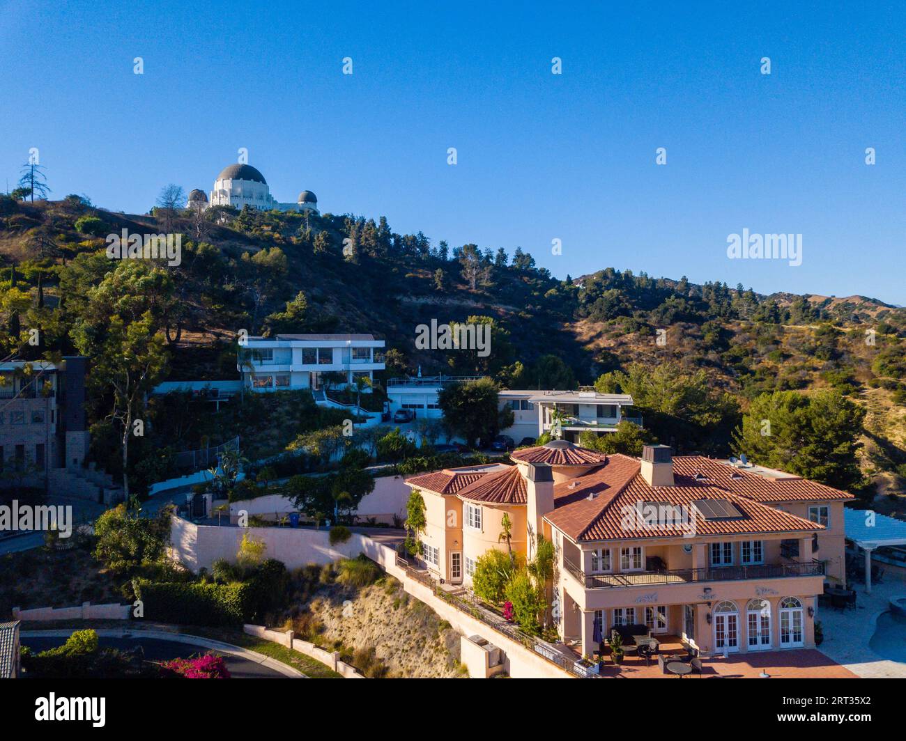 Luftaufnahmen des Griffith Park Observatory im Griffith Park, Los Angeles, Kalifornien. Stockfoto