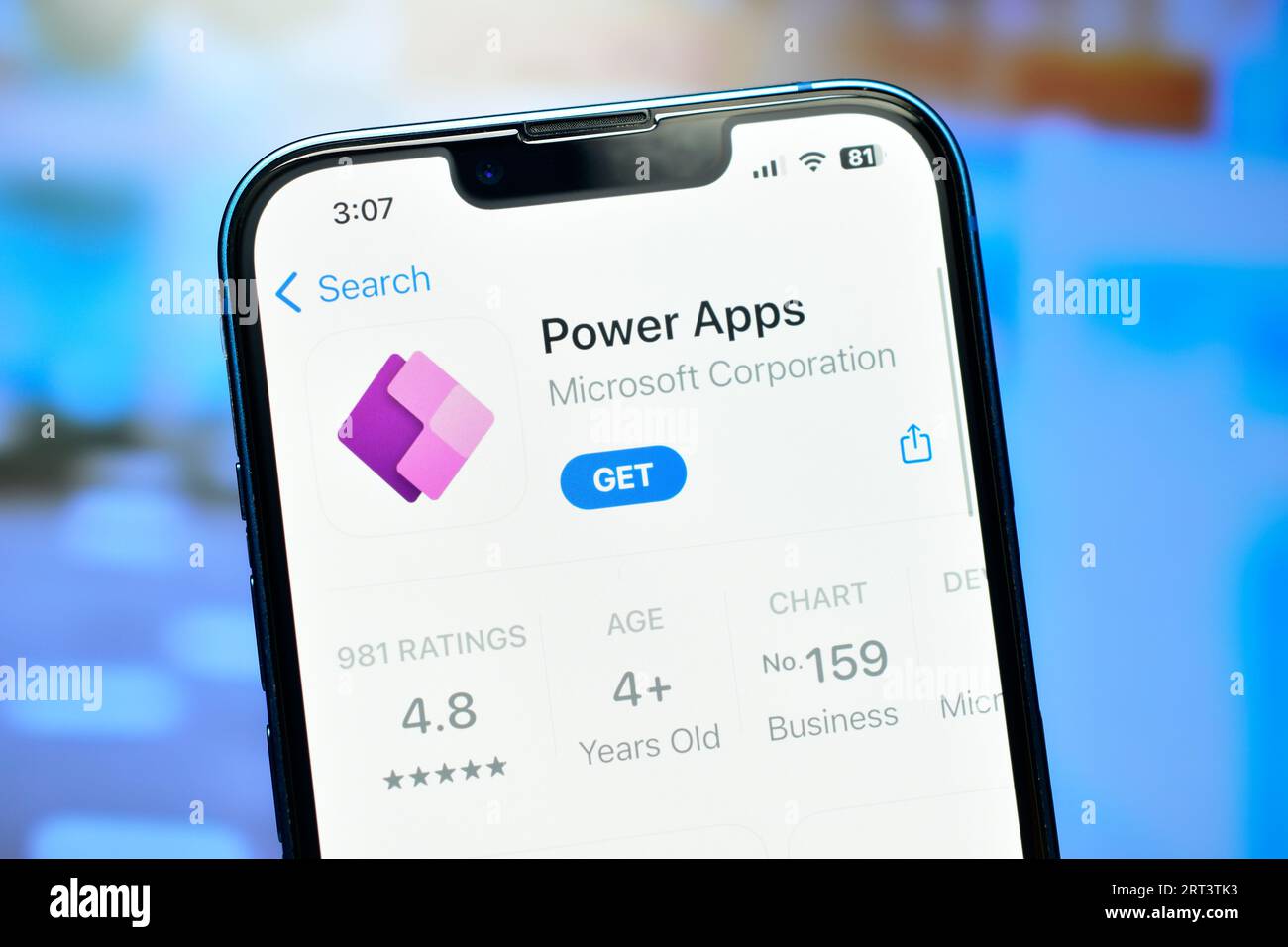 New Delhi, Indien 10. September 2023:- Power-Apps von microsoft auf dem iphone wurden zur Automatisierung von Geschäftsvorgängen und zur Erstellung von Low-Code-Anwendungen verwendet Stockfoto