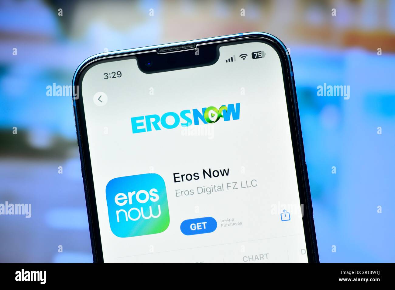 New Delhi, Indien 10. September 2023:- EroSnow-Anwendung auf dem Smartphone wurde verwendet, um Filme und Webserien online anzusehen Stockfoto