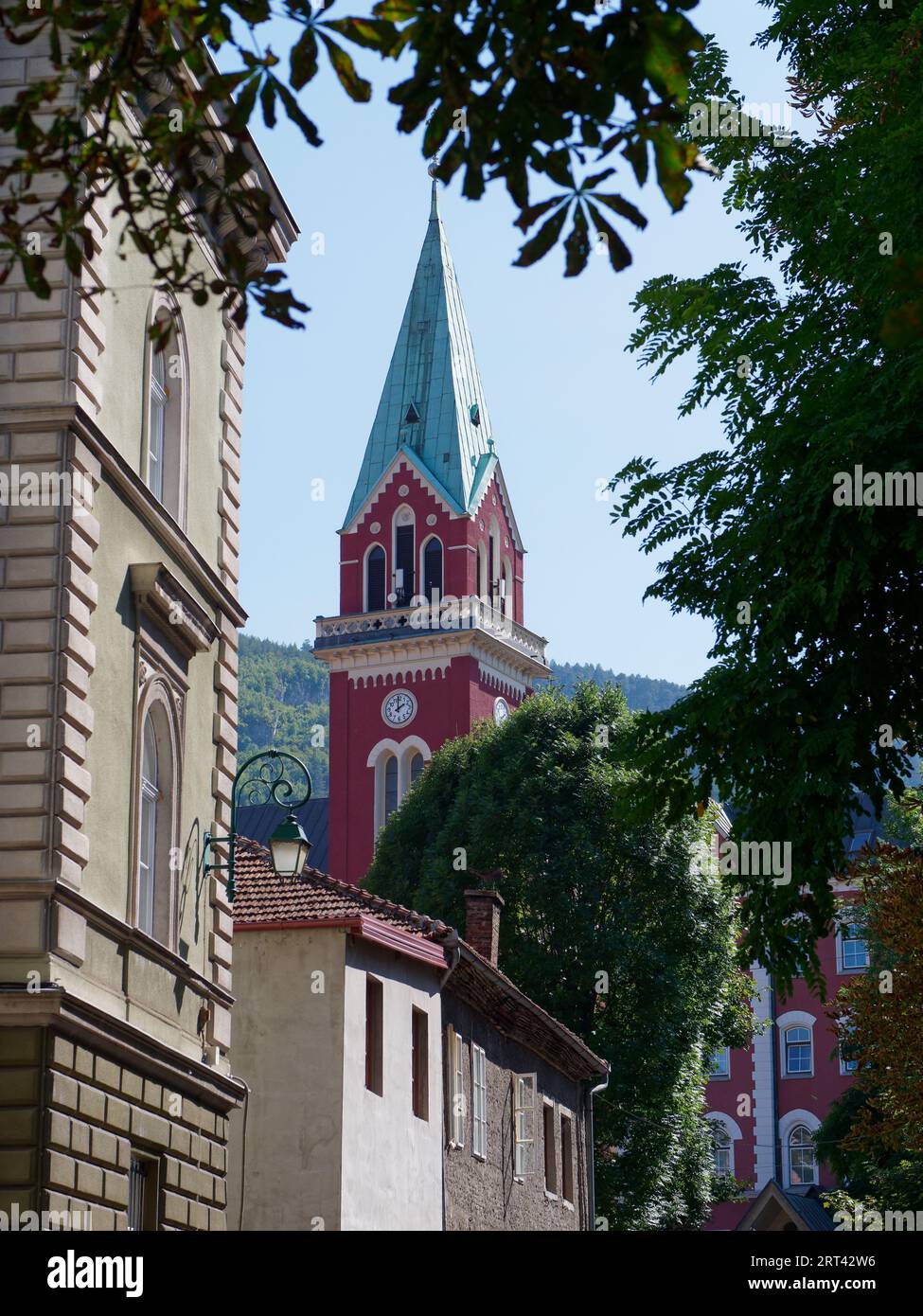 Franziskanerkloster und die Kirche des Heiligen Antonius von Padua in Sarajevo, Bosnien und Herzegowina, 10. September 2023 Stockfoto