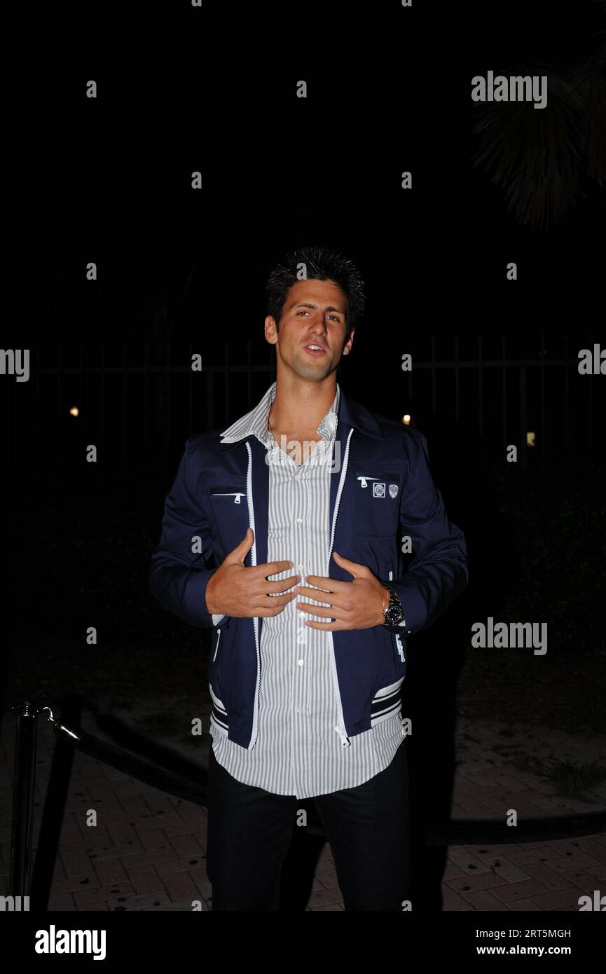 MIAMI BEACH, FL - 26. MÄRZ 2008: Professioneller Tennisspieler Novak Djokovic trifft im Sony Ericsson Spieler Party im Nachtclub Opium 26. März 2008 in Miami Beach, Florida, Leute: Novak Djokovic Stockfoto