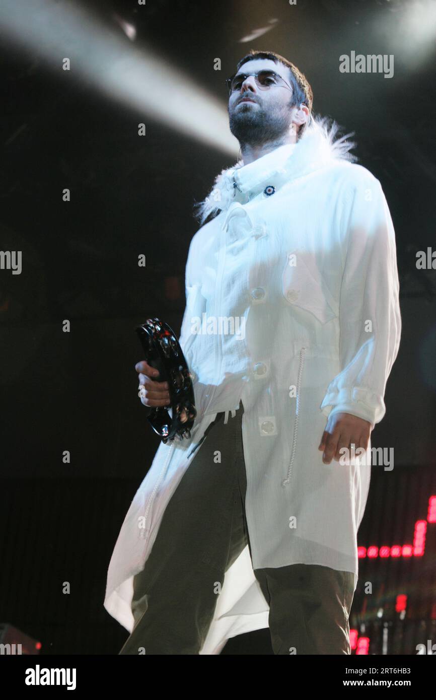 Oasis tritt 2004 beim Glastonbury Festival auf Stockfoto