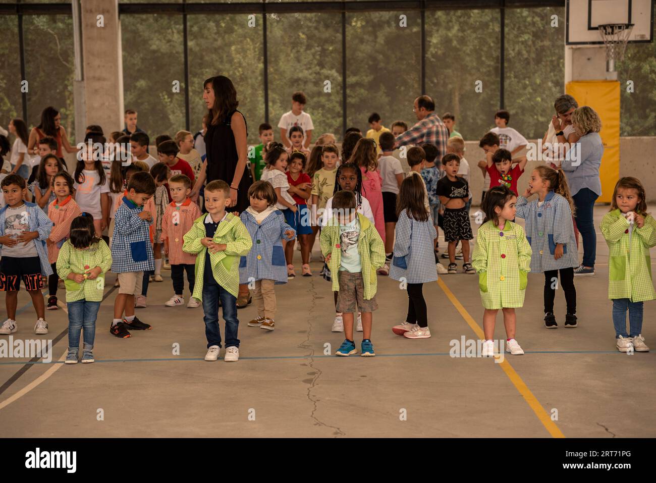 Spanish Royal House, 11. september 2023. Sigueiro, Galicien, Spanien. Königin Letizia weiht das Schuljahr in der öffentlichen mehrsprachigen Schule do Camino Ingles ein. Teilnahme des Präsidenten der galicischen Regierung, Alfonso Rueda, und des Erziehungskonselleios Roman Rodriguez. Quelle: Xan/Alamy Live News/Alamy Live News Stockfoto