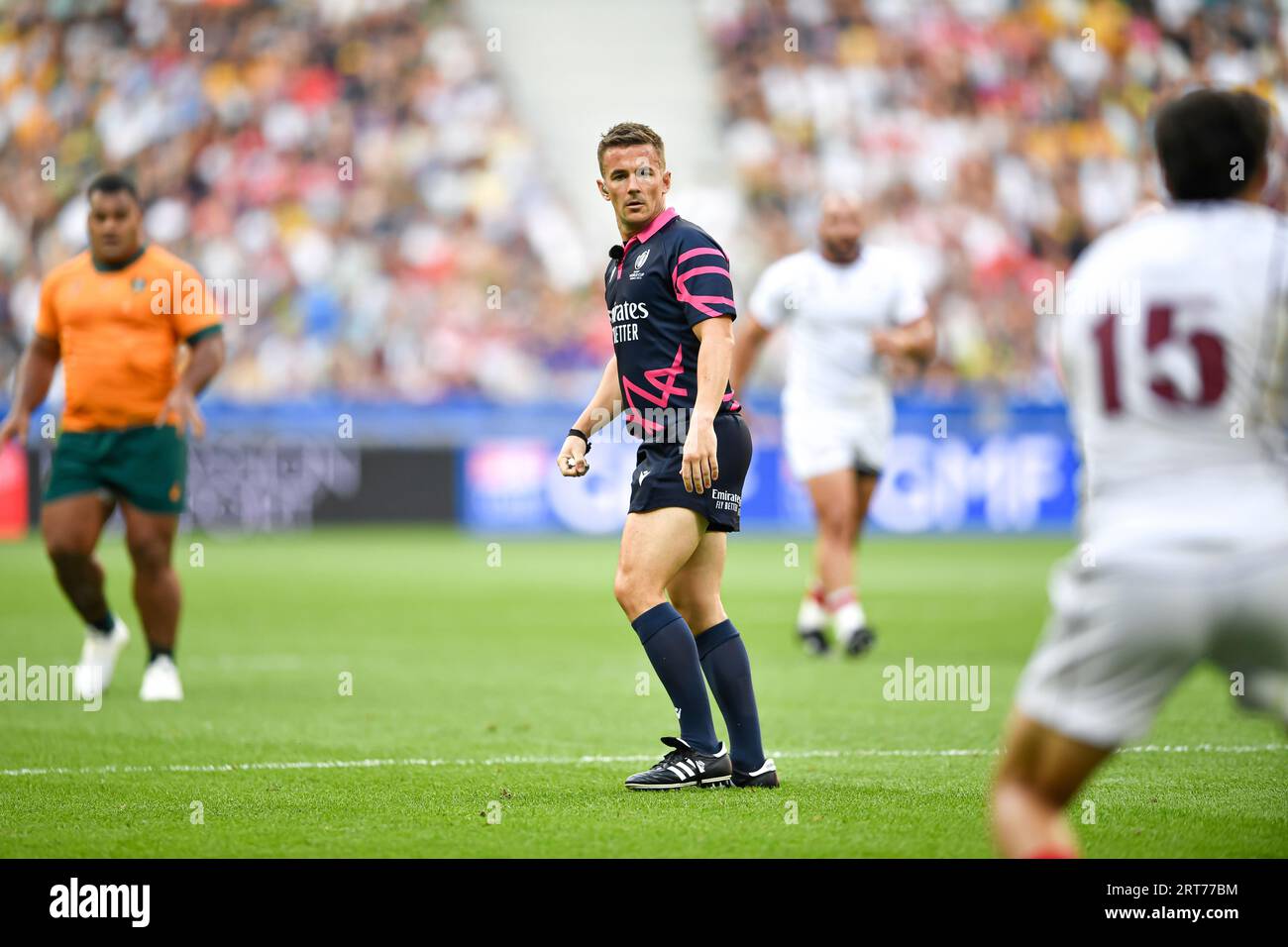 Luke Pearce, britischer Rugby-union-Schiedsrichter während des RWC-Spiels der Rugby-Weltmeisterschaft 2023 zwischen den Australischen Wallabies und Georgien am 9. September 2023 im Stade de France in Saint-Denis bei Paris, Frankreich. Quelle: Victor Joly/Alamy Live News Stockfoto