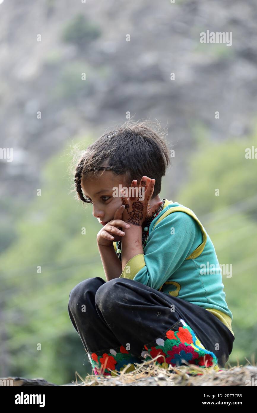 Kalash-Kind beim Uchaw Summer Festival Stockfoto