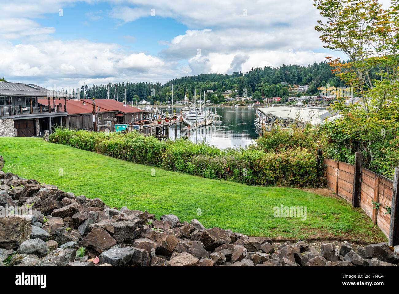 Ein großer Blick auf den Hafen in Gig Harbor, Washington. Stockfoto
