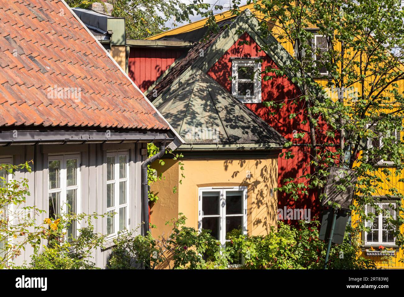 Traditionelle Holzhäuser auf Damstredet, Oslo, Norwegen, traditionelle Häuser auf Damstredet, Norwegen Stockfoto