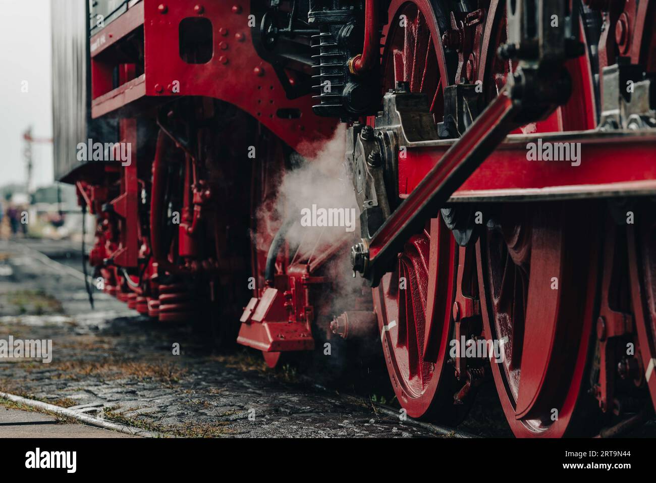 Außenanlagen eines klassischen Dampfloks aus nächster Nähe. Stockfoto