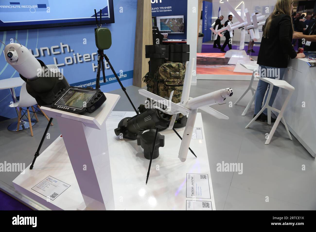 London, Vereinigtes Königreich. September 2023. Waffenhersteller aus aller Welt präsentieren ihre Produkte auf der DSEI London 2023 mit Schwerpunkt Luftverteidigung und autonome Fahrzeuge. Uwe Deffner/Alamy Live News Stockfoto