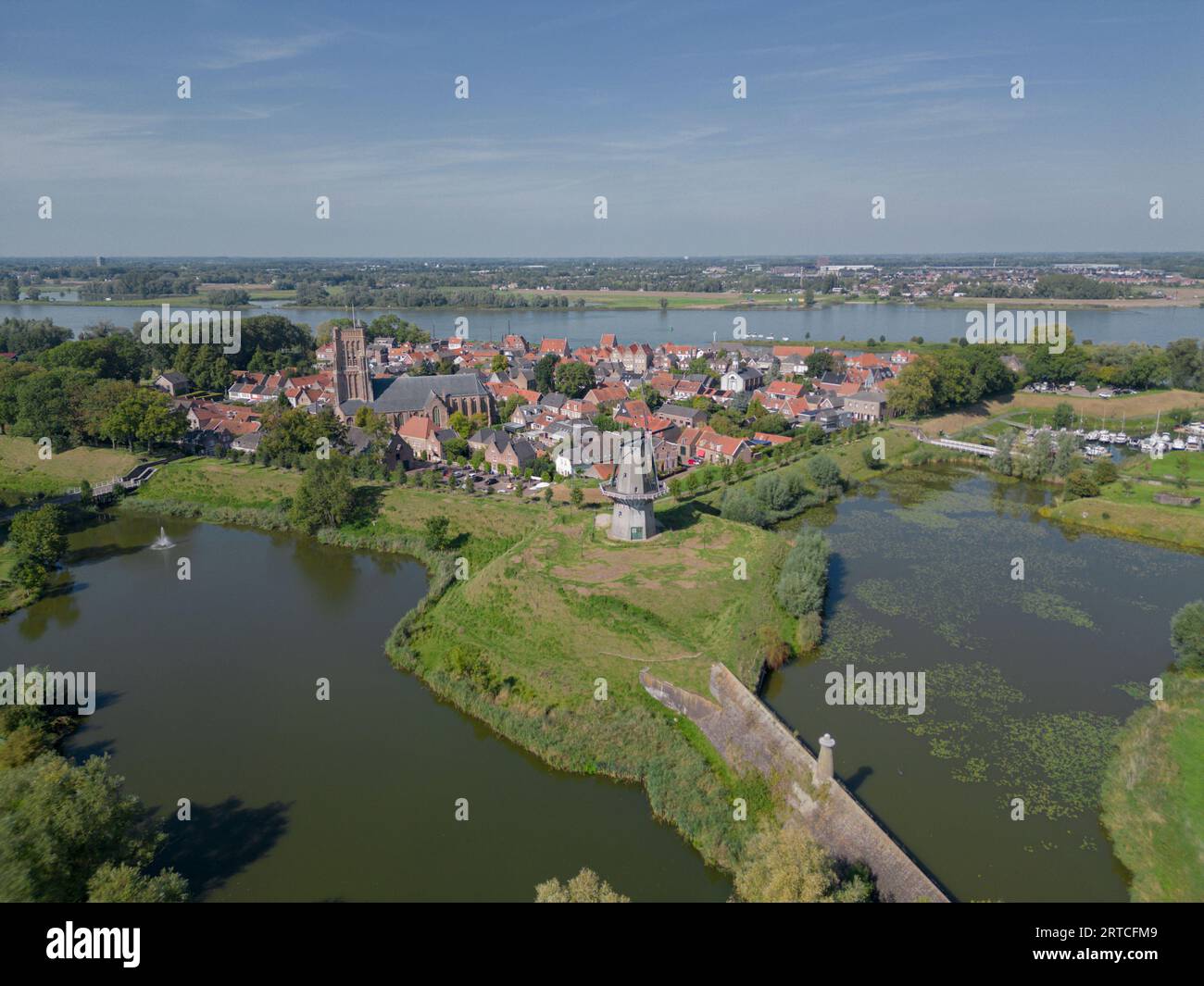 Luftaufnahme der Festungsstadt Heusden, Provinz Noord-Brabant, Niederlande. Stockfoto