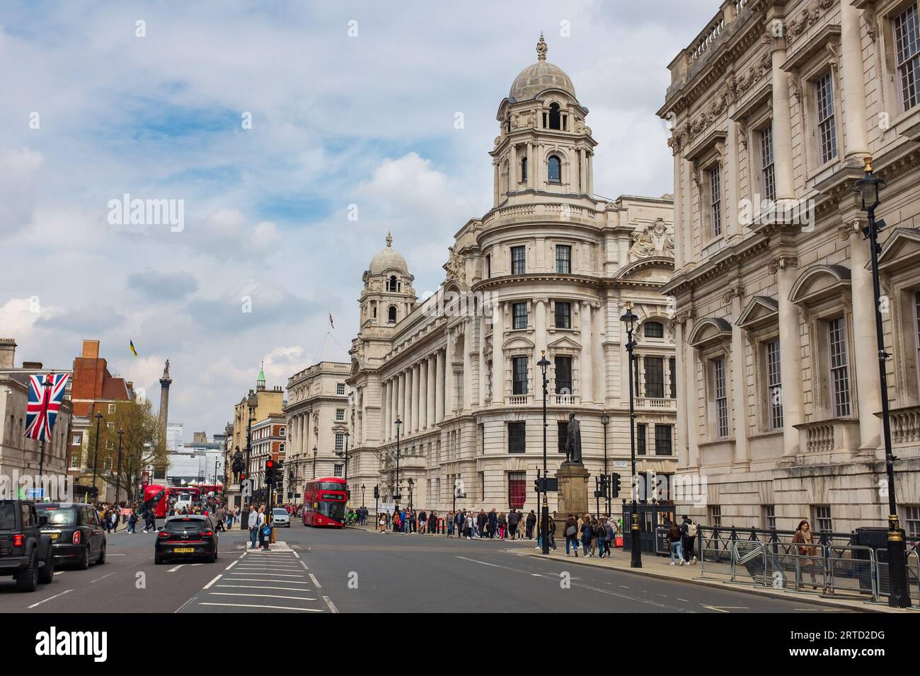 London, Großbritannien, 2023. Das Old war Office in Whitehall verwandelt sich in ein Hotel, das Raffles London at the OWO, das im September 2023 gegenüber dem Finanzministerium eröffnet wird Stockfoto