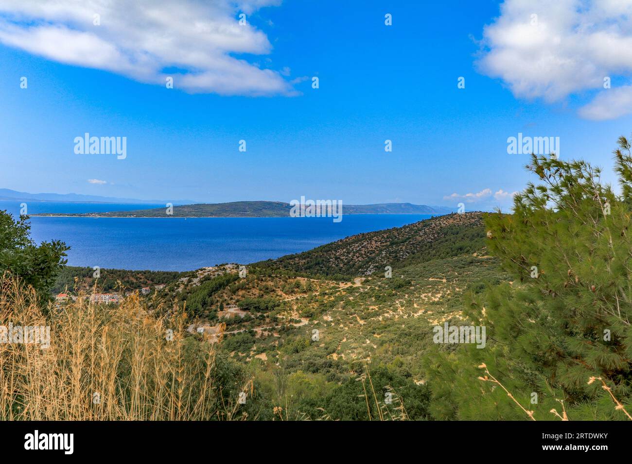 Wandern in den Bergen von Biokovo in Drvenik in Kroatien Stockfoto