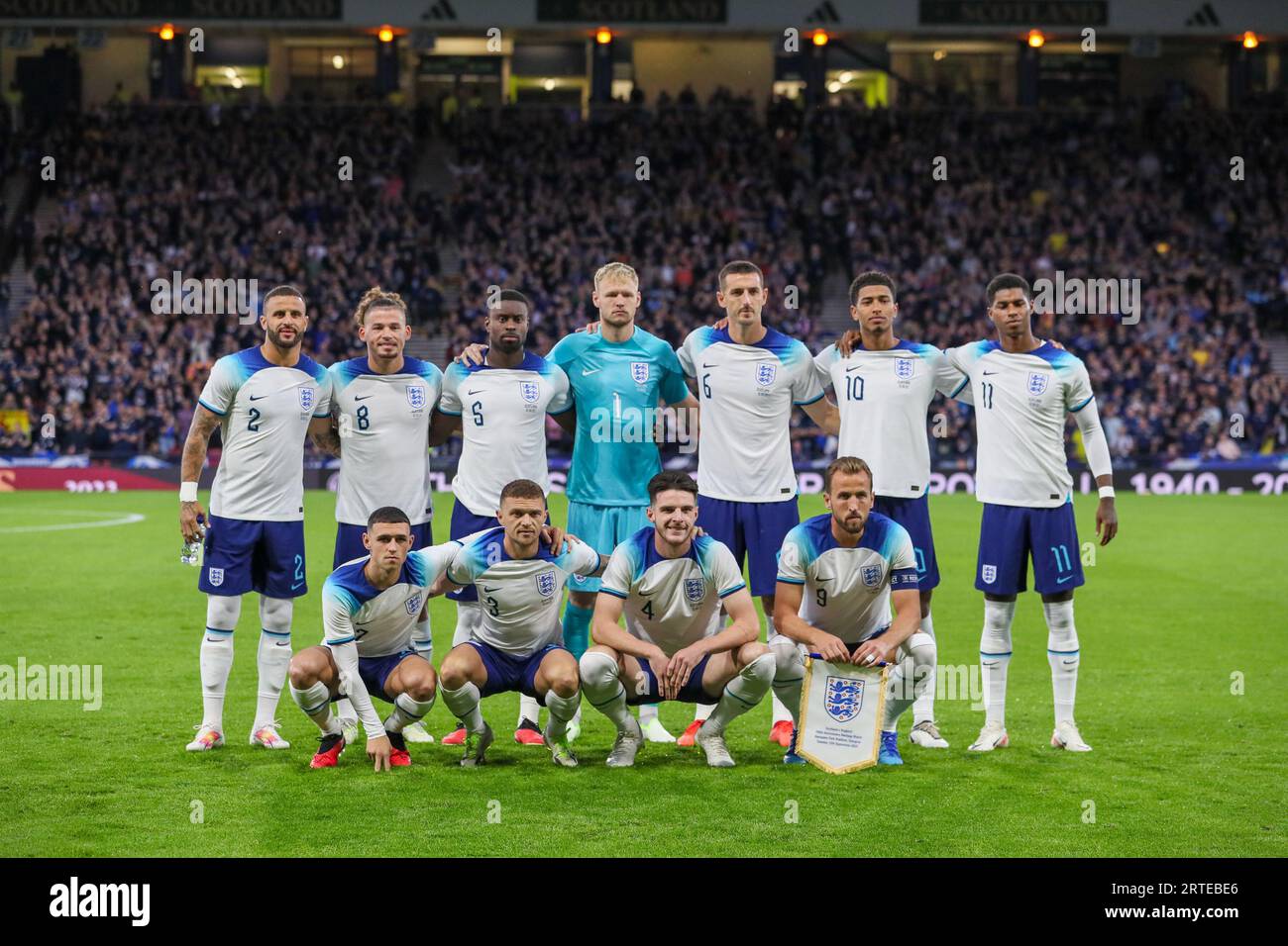 Glasgow, Großbritannien. September 2023. Um das erste internationale Spiel zwischen Schottland und England im Jahr 1872 zu feiern, wurde im Hampden Park, Glasgow, Schottland, zwischen Schottland und England ein Anniversary Heritage Match ausgetragen. Dies ist die älteste internationale Rivalität des Fußballs, da die Mannschaften sich zuletzt in der Gruppenphase der Euro 2020 trafen, als die Punktzahl 0 - 0 betrug. Quelle: Findlay/Alamy Live News Stockfoto