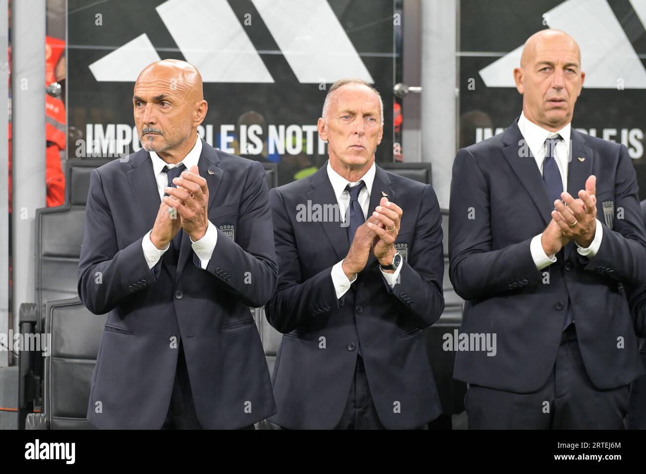 San Siro, Mailand, Italien. September 2023. International Football Group C Euro 2024 Qualifikation, Italien gegen die Ukraine; Luciano Spalletti Trainer von Italien und Marco Domenichini Assistent Coach von Italien Credit: Action Plus Sports/Alamy Live News Stockfoto