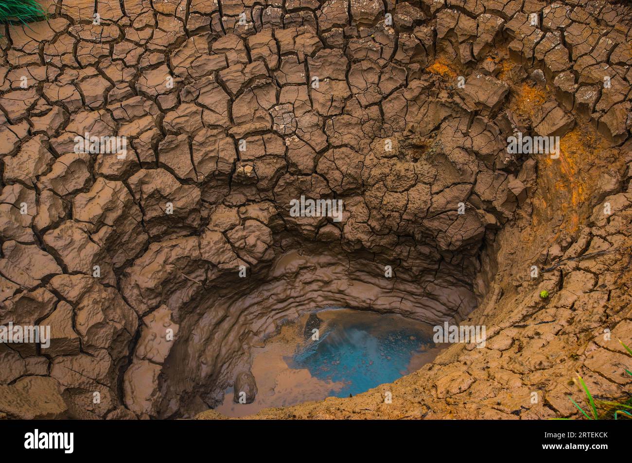 Schlammtopf im Tal der Geysire, Naturschutzgebiet Kronotsky, Kamtschatka, Russland; Kronotsky Zapovednik, Kamtschatka, Russland Stockfoto
